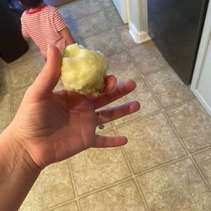 Meet your Posher, Paige